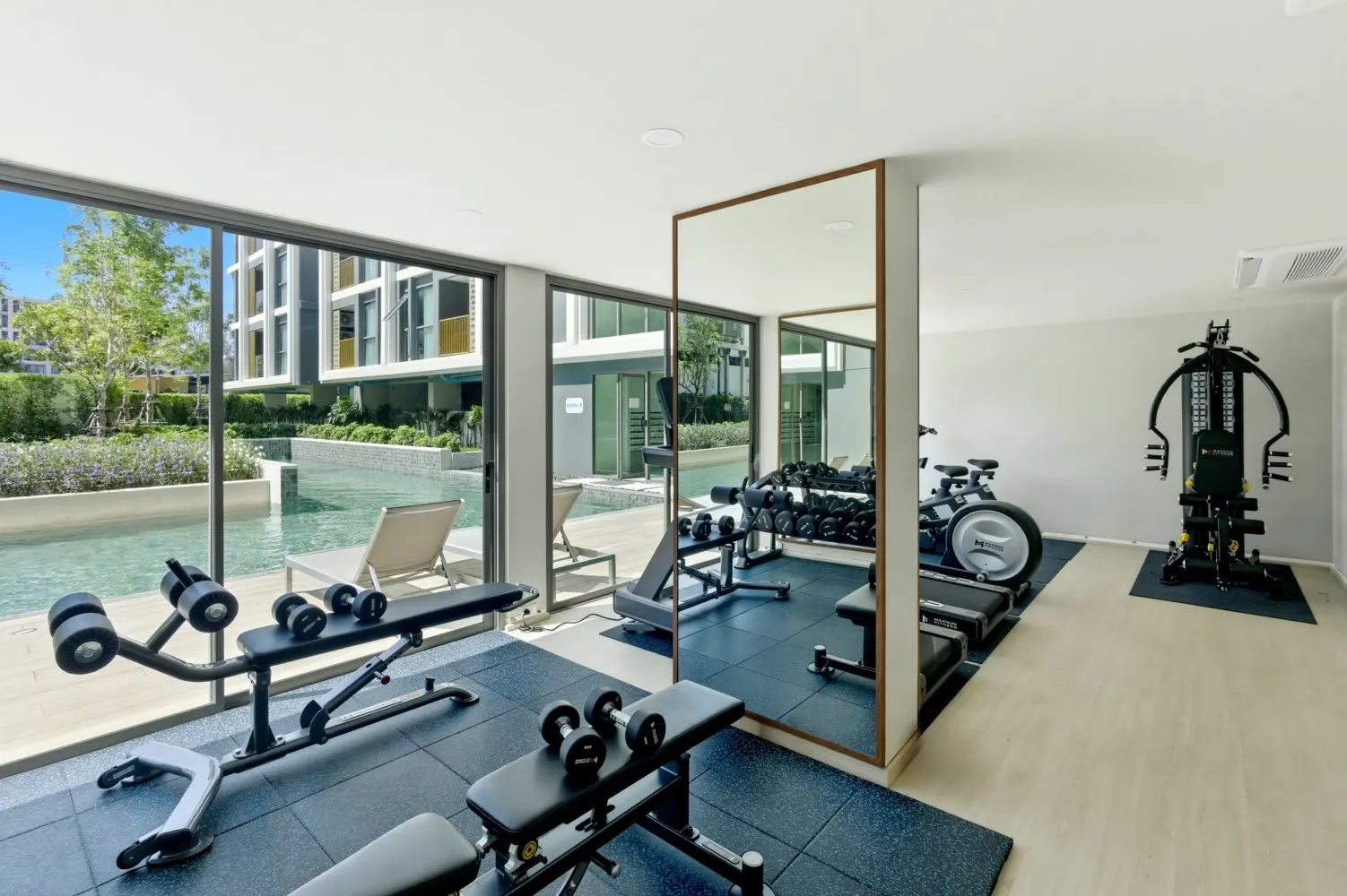 Property image - full photo 39
