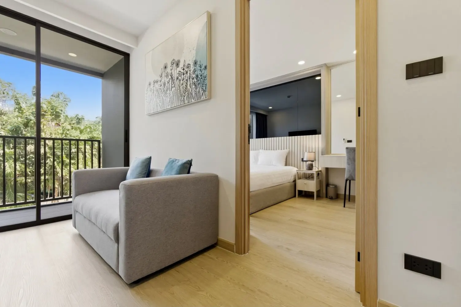 Property image - full photo 4