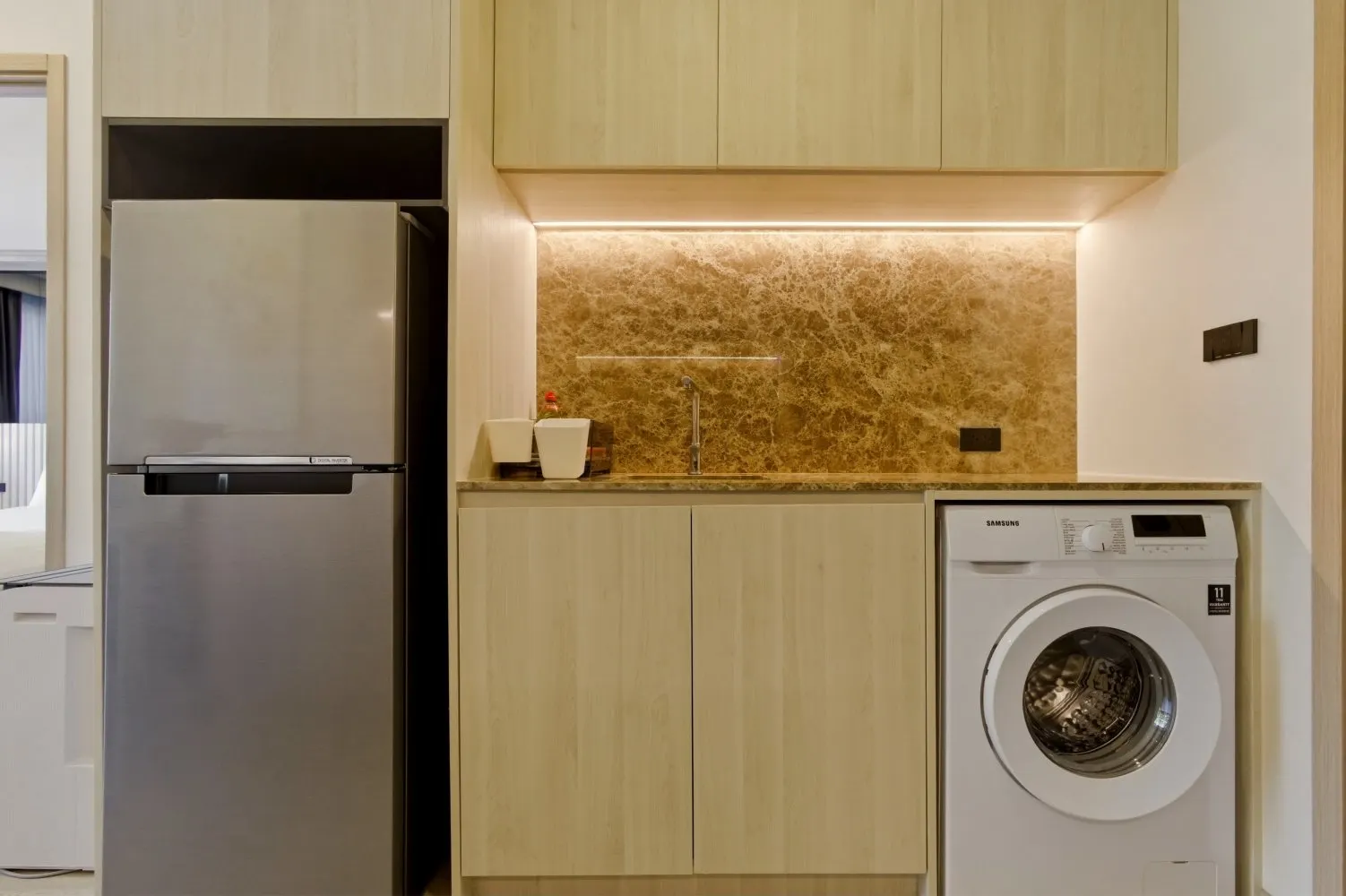 Property image - full photo 16