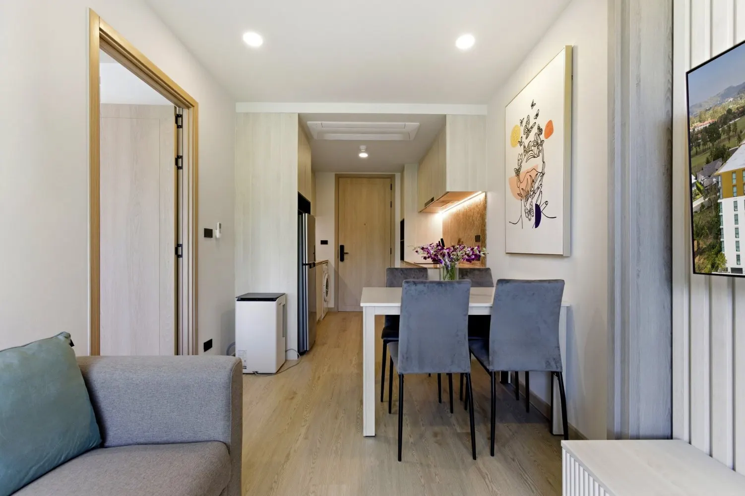 Property image - full photo 23