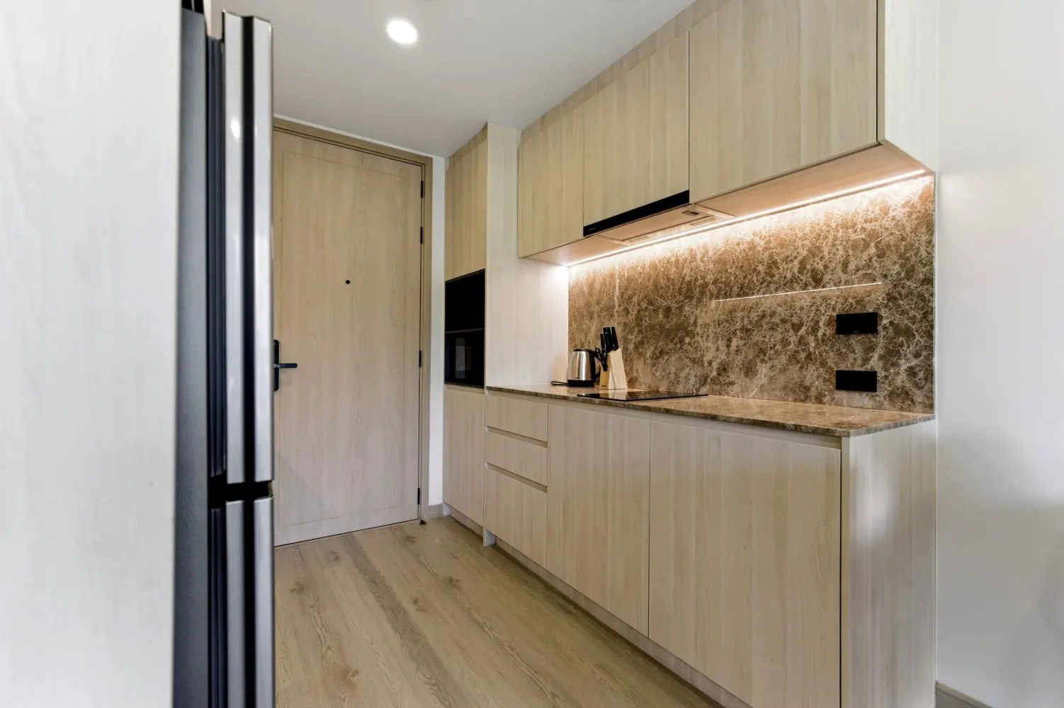 Property image - full photo 14