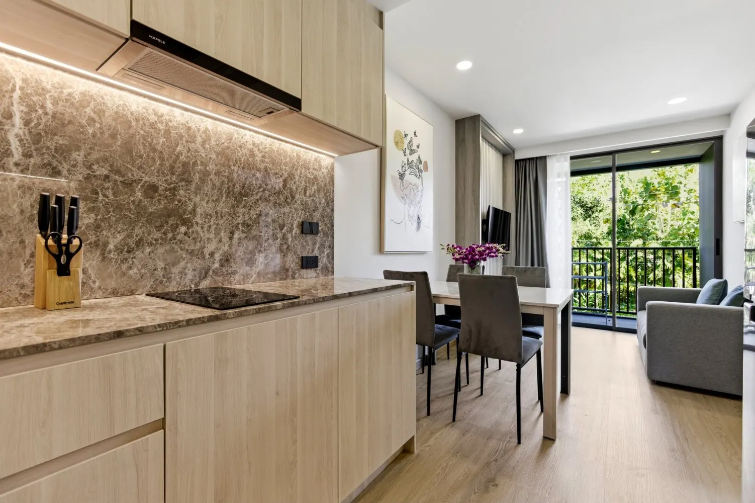 Property image - full photo 3
