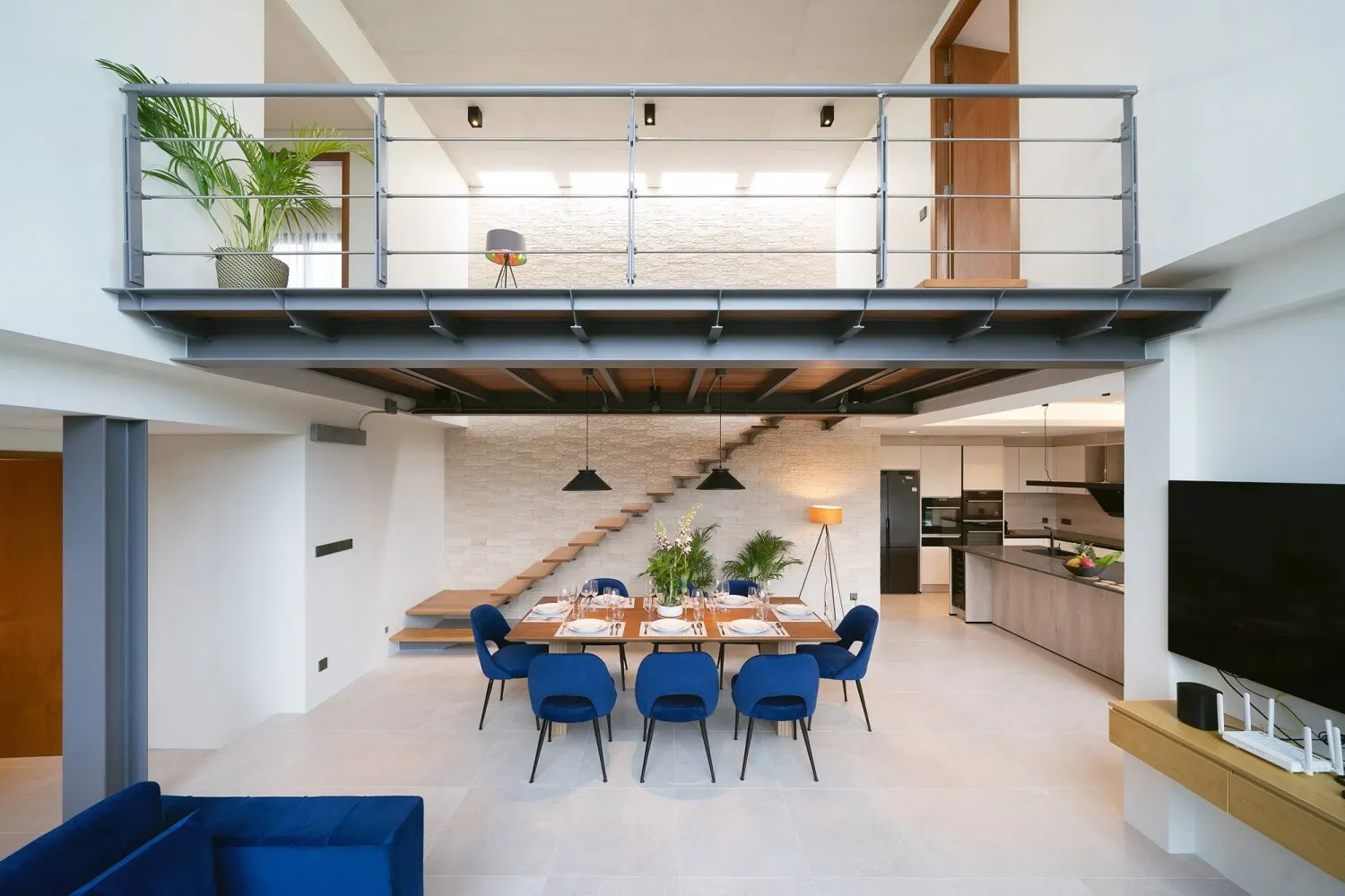 Property image - full photo 6