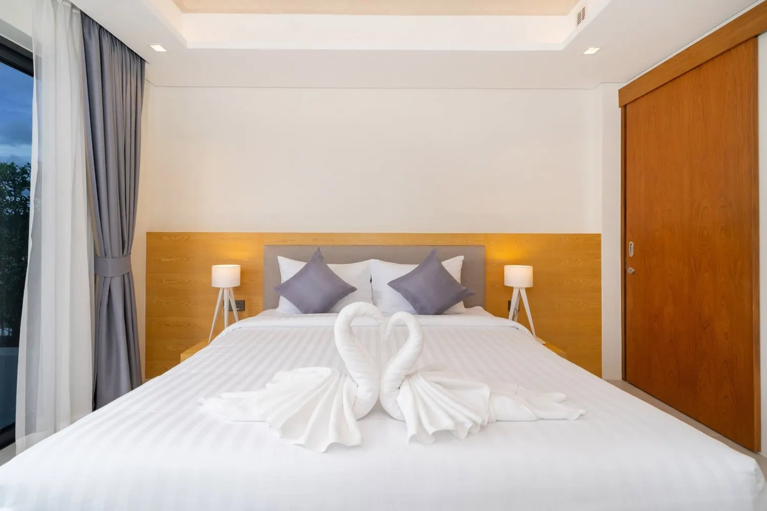 Property image - full photo 65