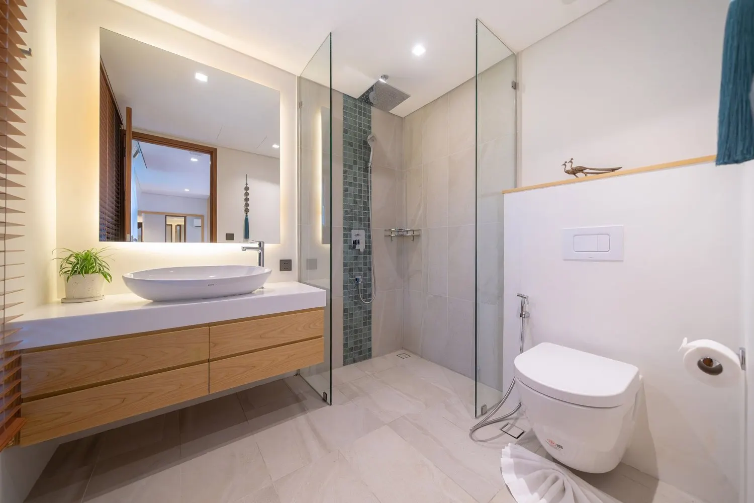 Property image - full photo 74
