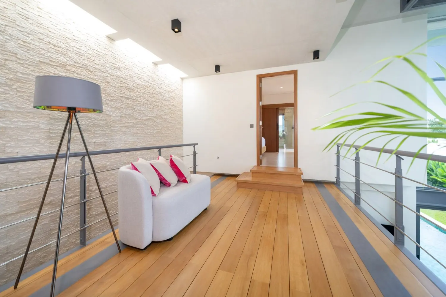 Property image - full photo 78