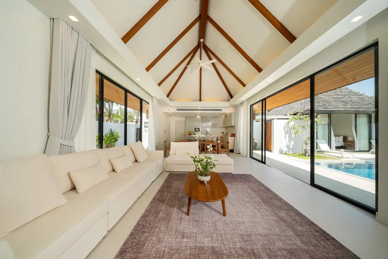 Property image - full photo 3