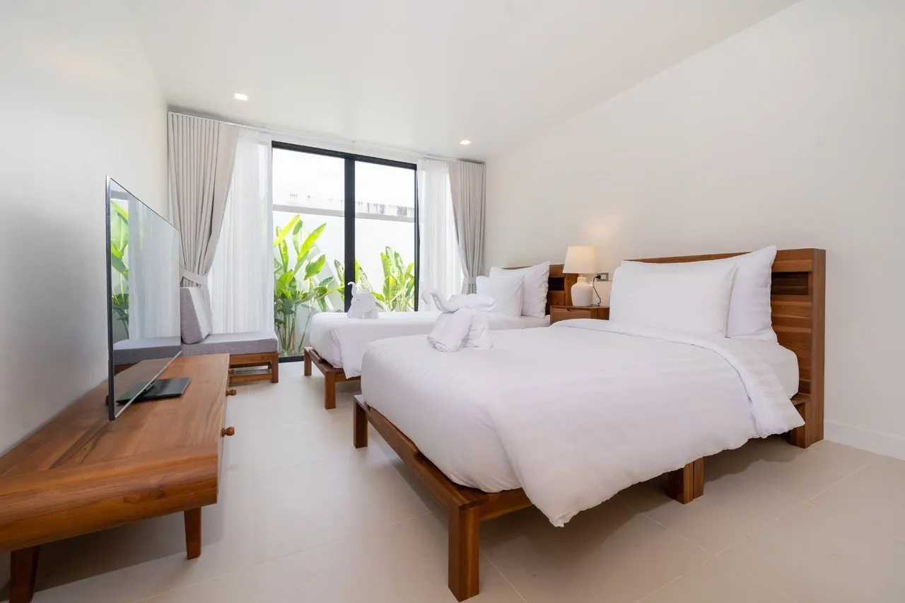 Property image - full photo 25