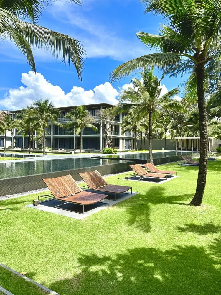 Property image - full photo 2