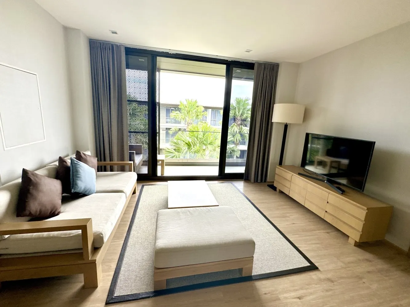 Property image - full photo 9