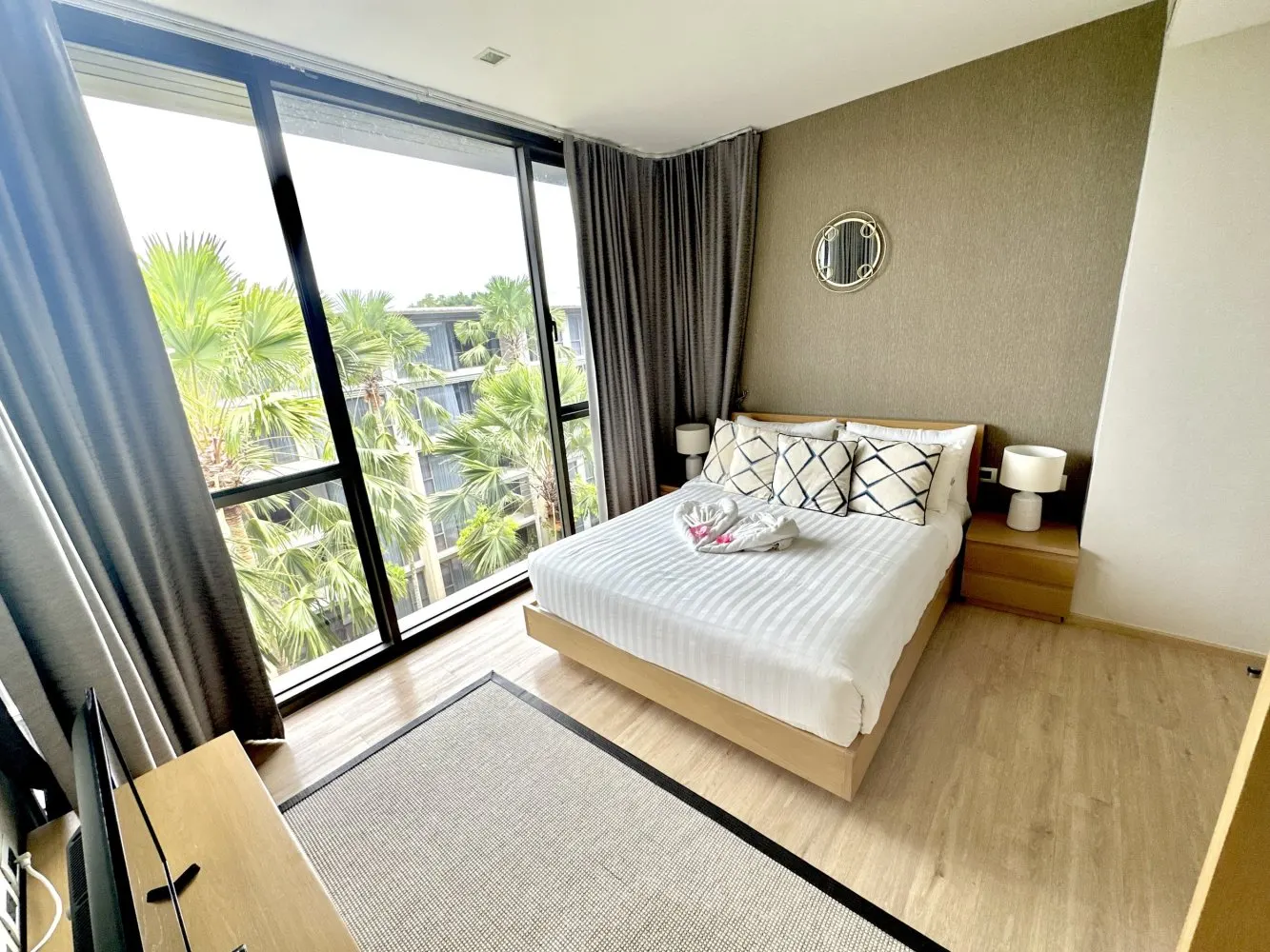Property image - full photo 17