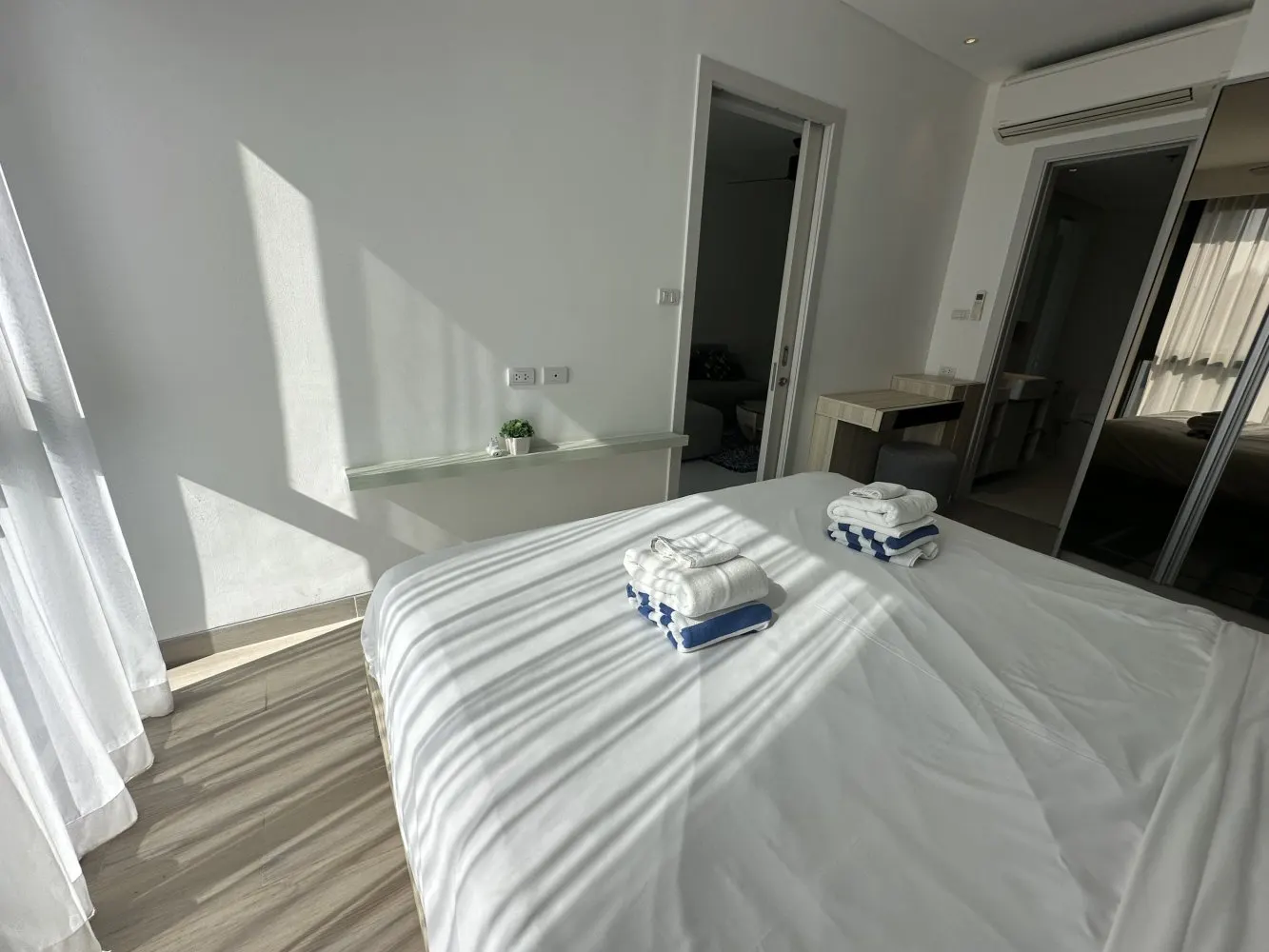 Property image - full photo 29
