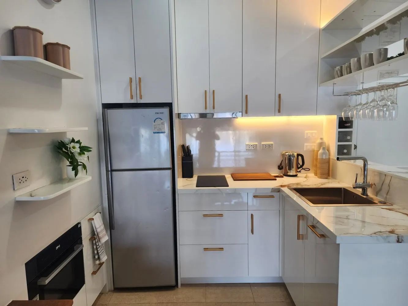 Property image - full photo 7
