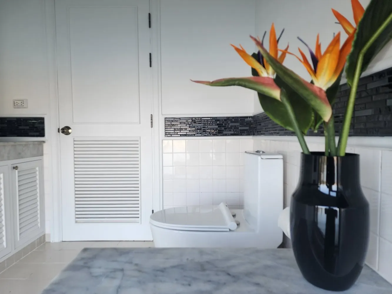 Property image - full photo 17