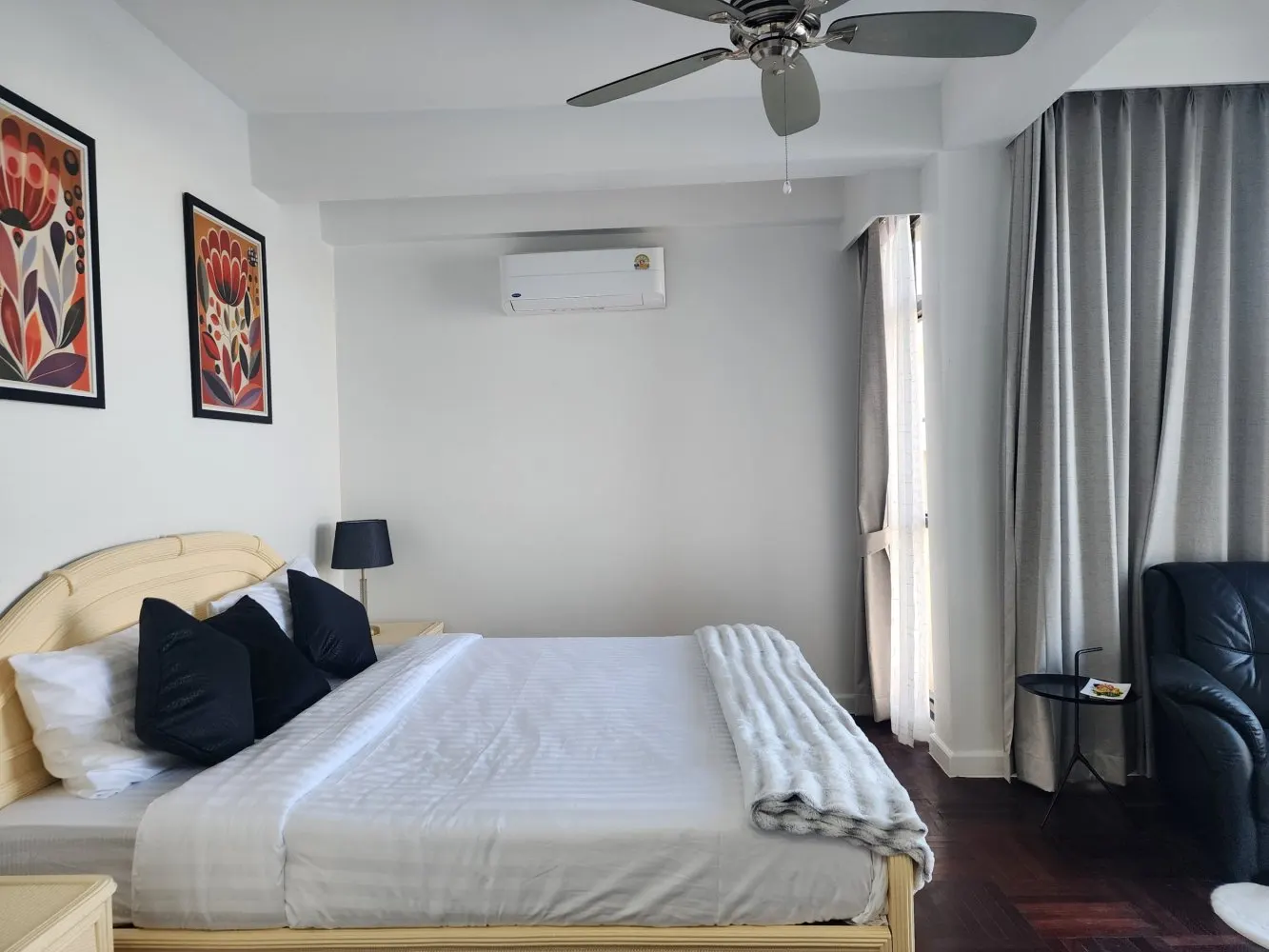Property image - full photo 5