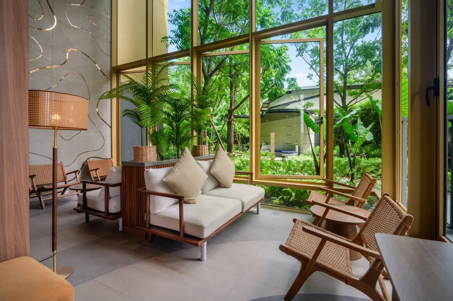 Property image - full photo 16