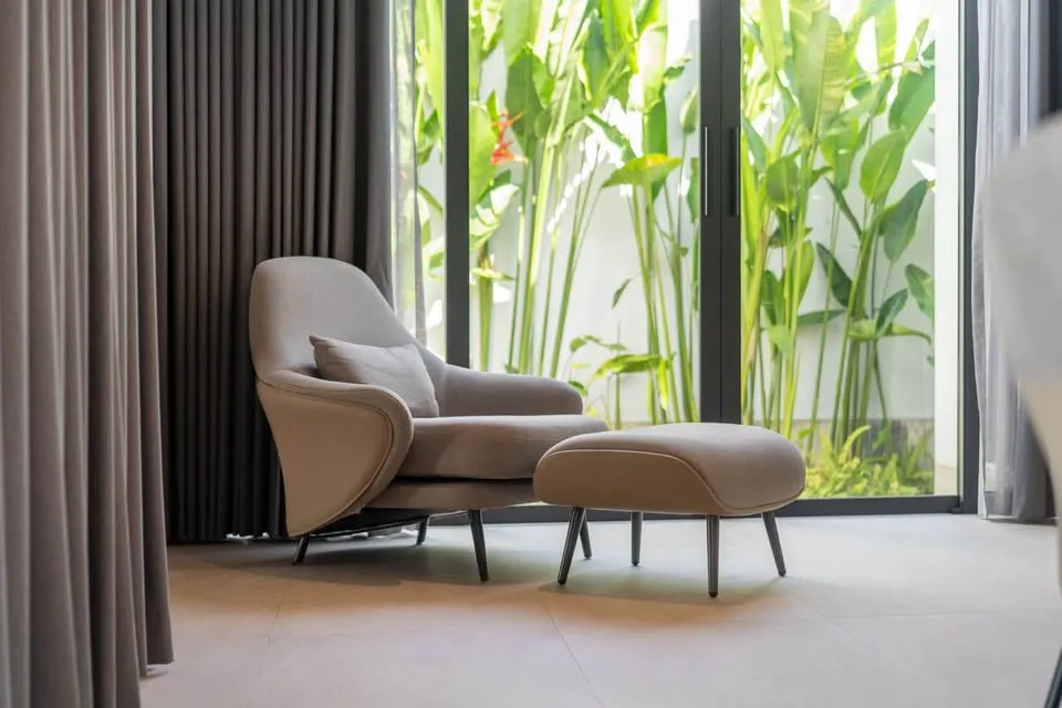 Property image - full photo 12