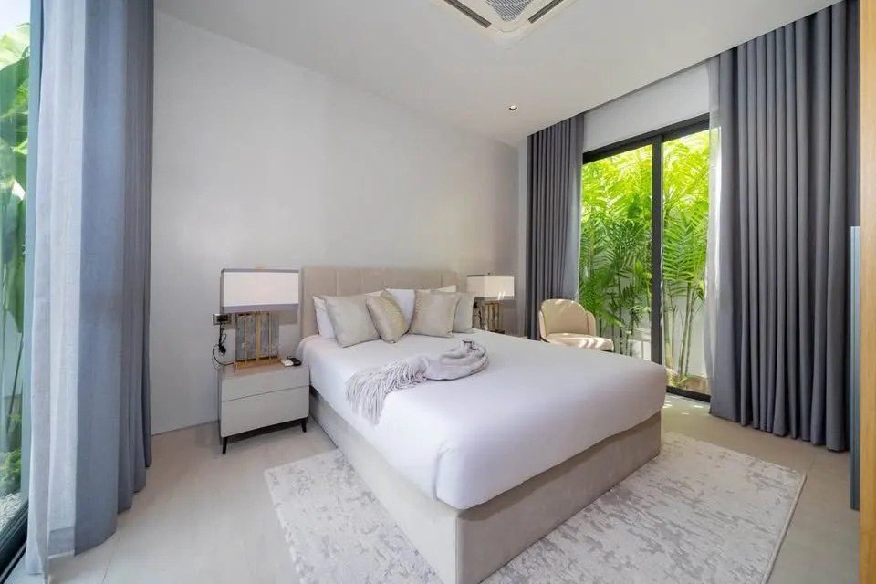 Property image - full photo 16
