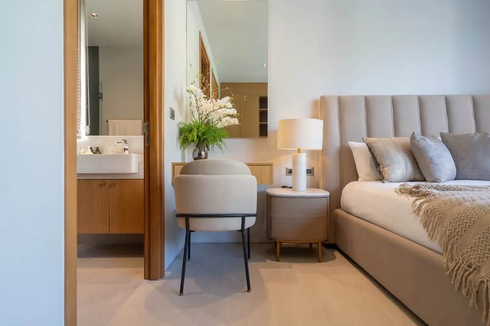 Property image - full photo 23