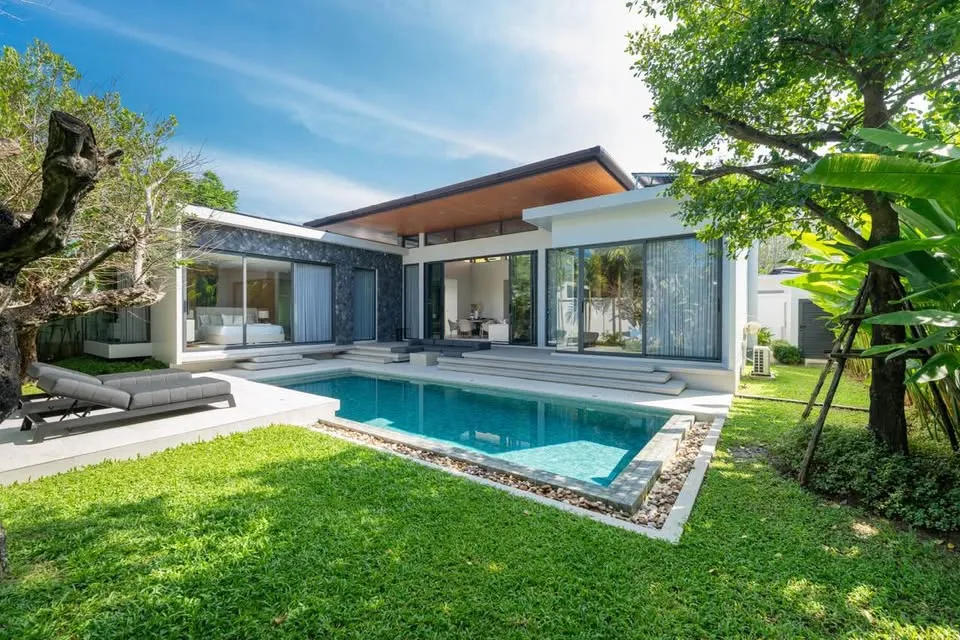 Property image - full photo 1