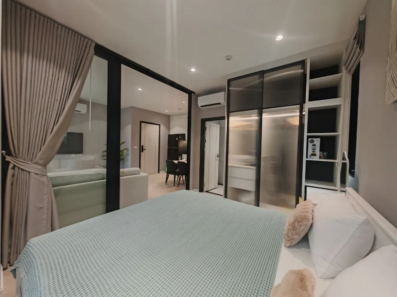 Property image - full photo 7