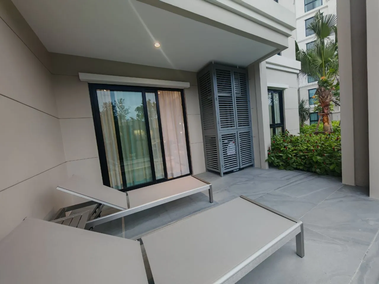 Property image - full photo 13