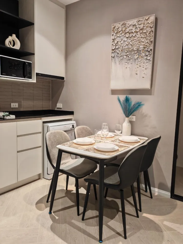 Property image - full photo 5