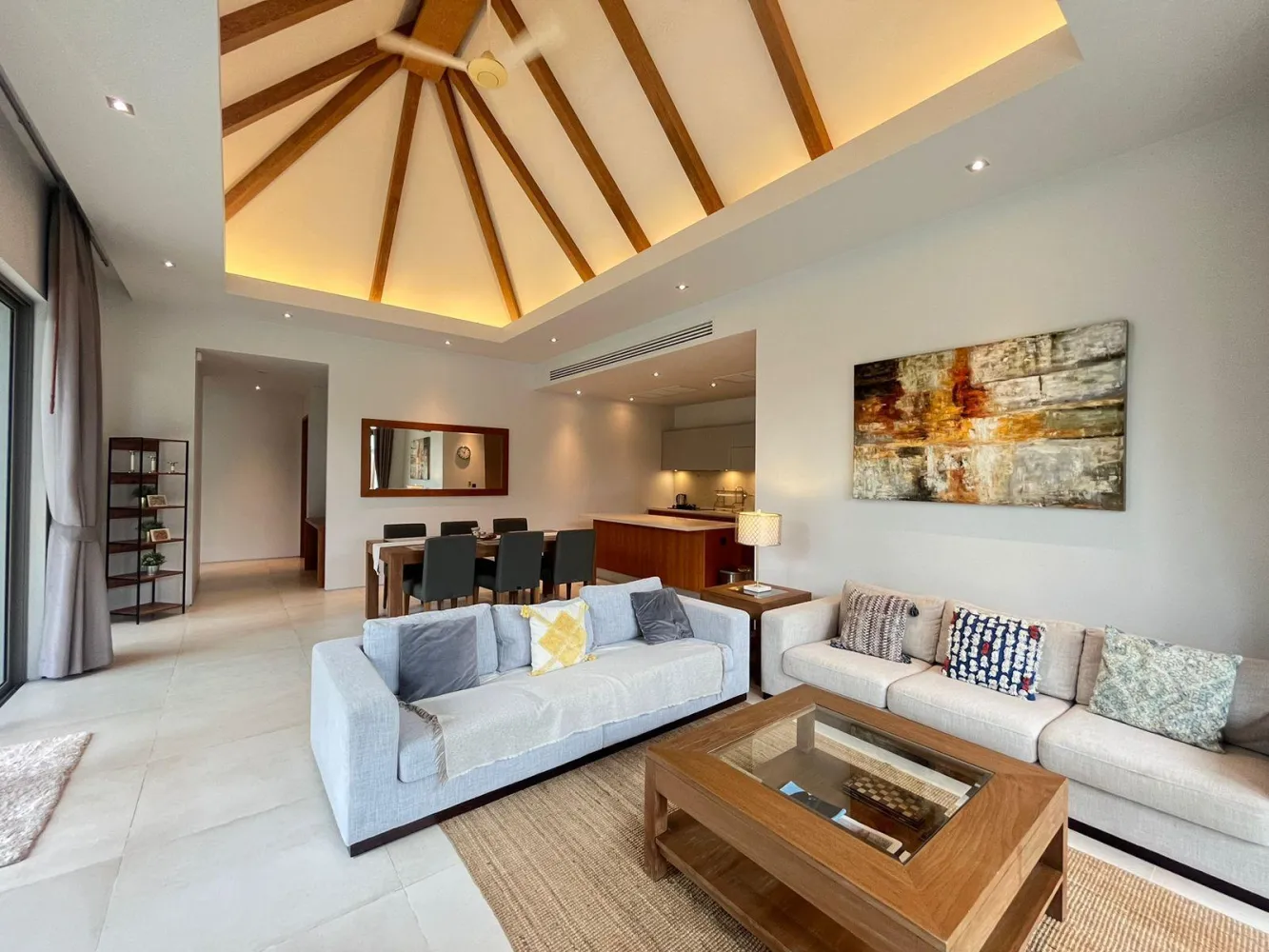 Property image - full photo 1