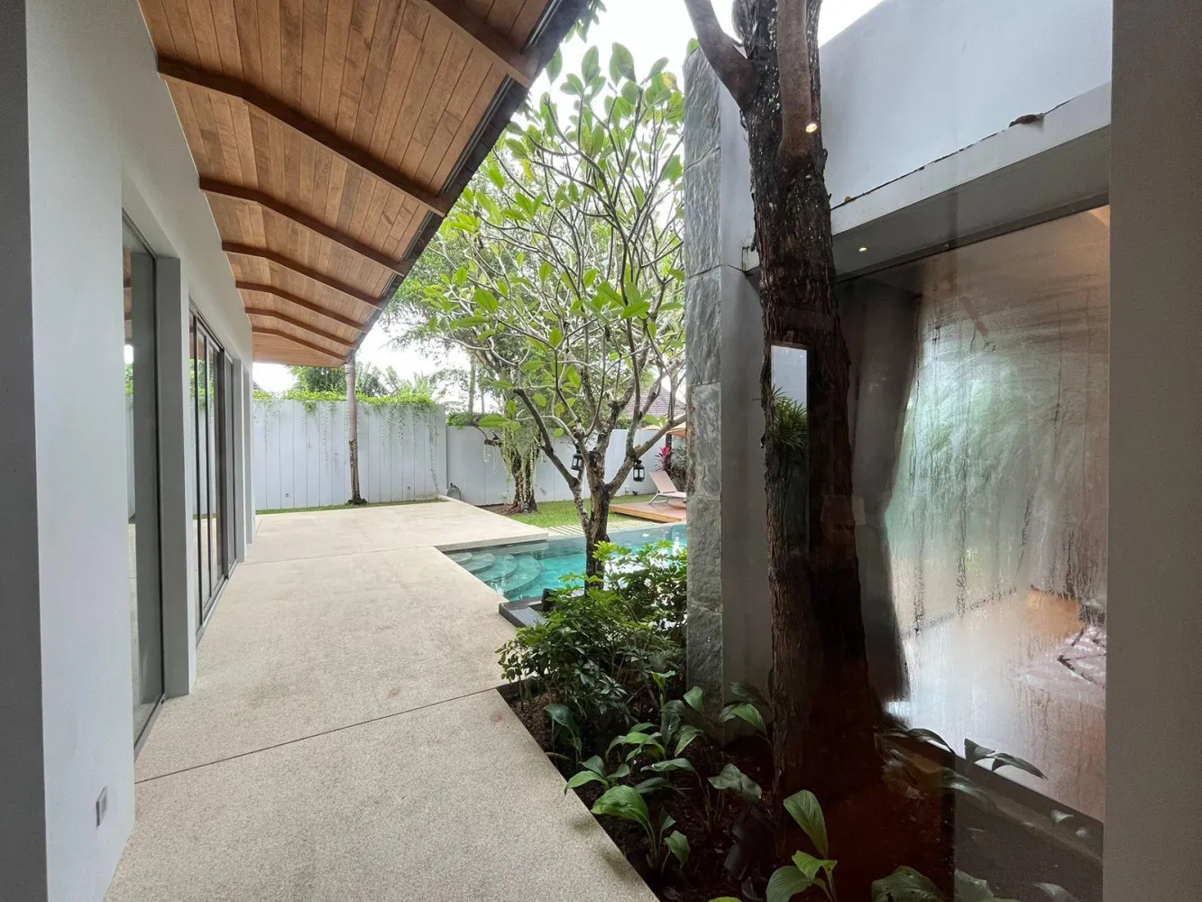 Property image - full photo 20
