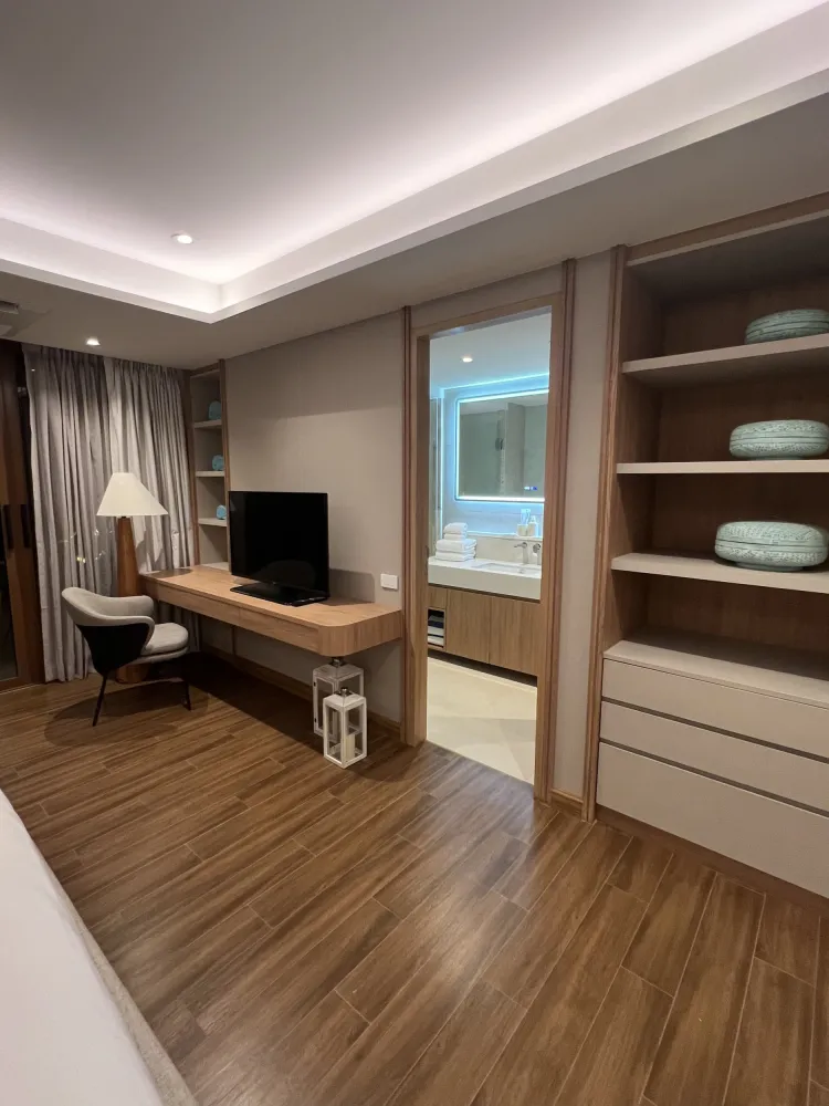 Property image - full photo 9