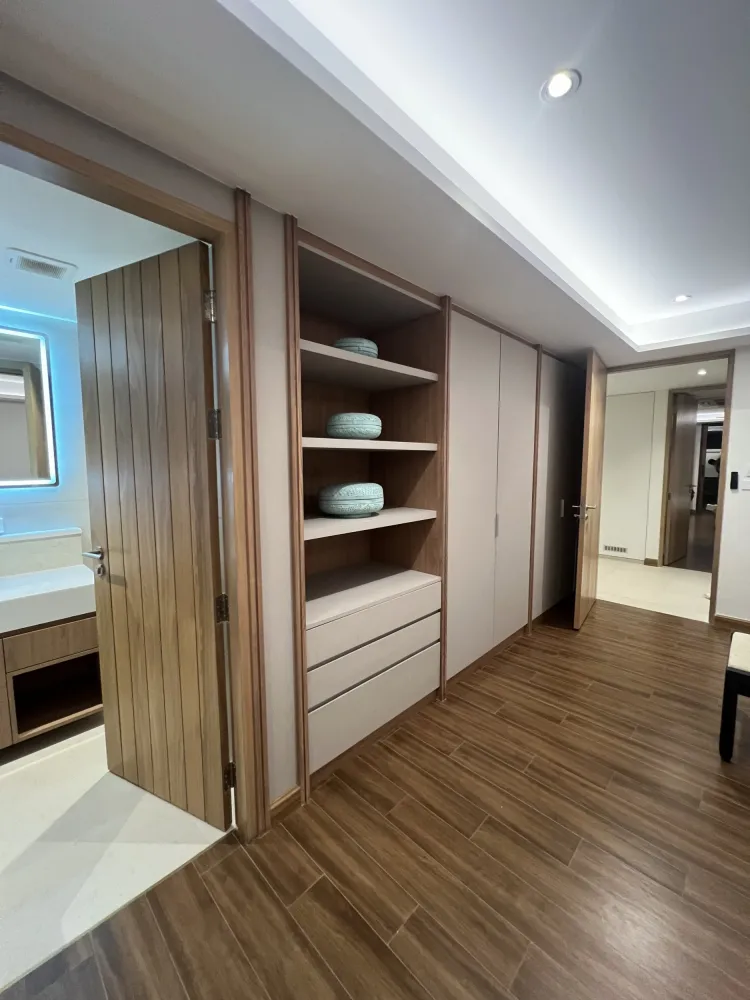 Property image - full photo 10
