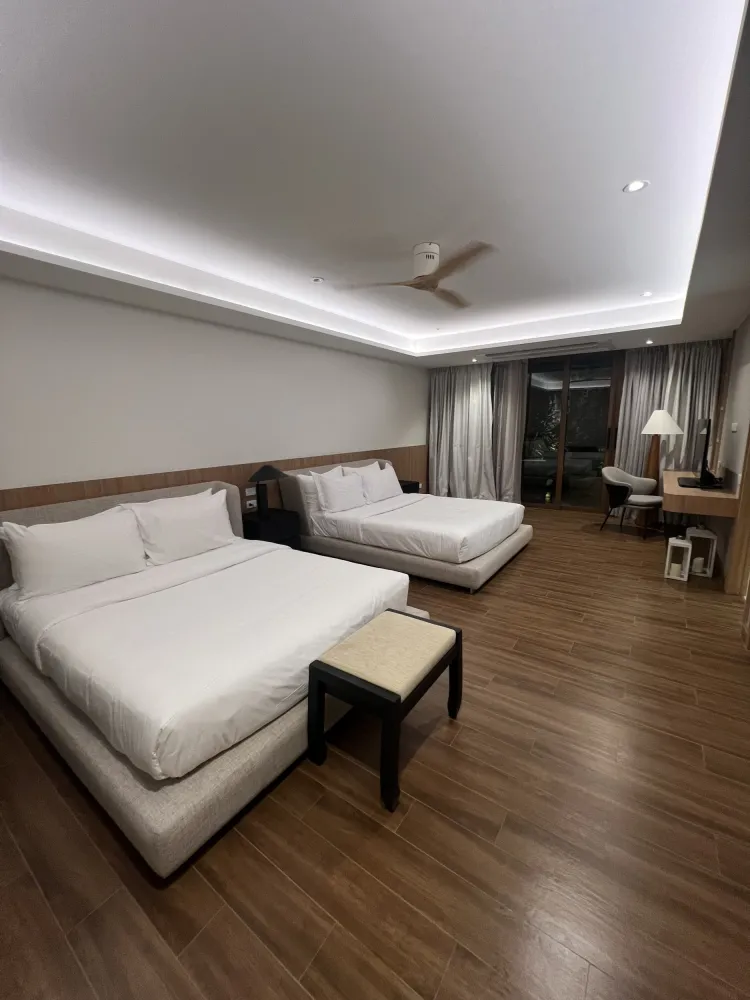 Property image - full photo 3