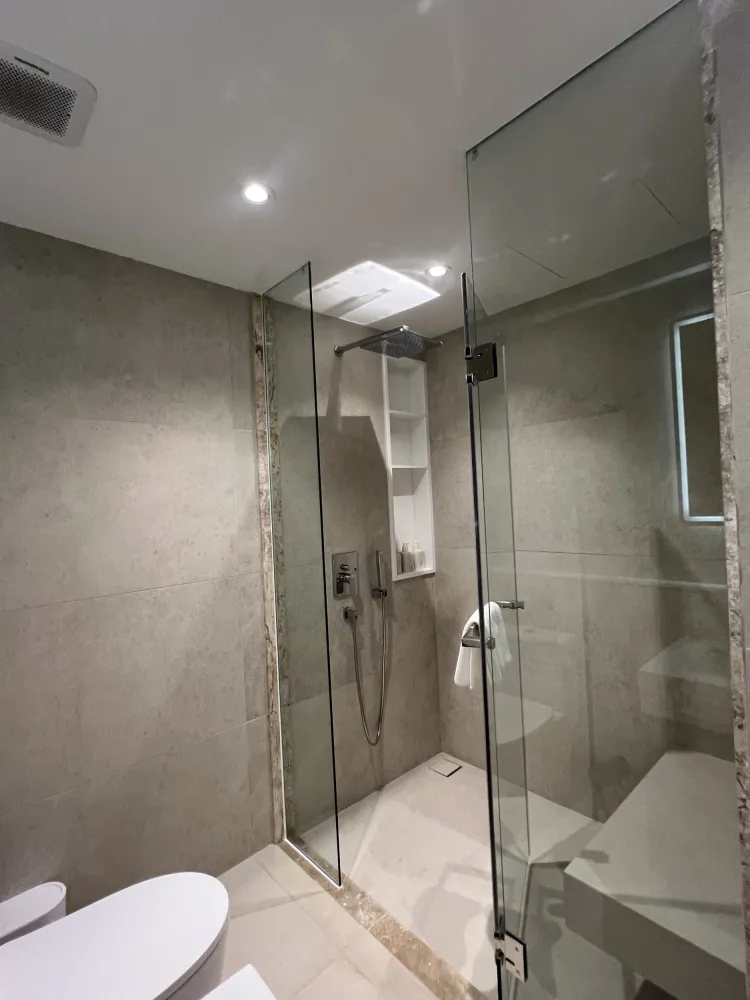 Property image - full photo 14