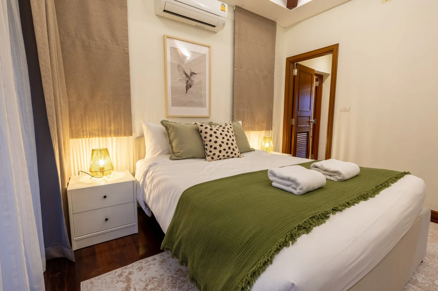 Property image - full photo 37