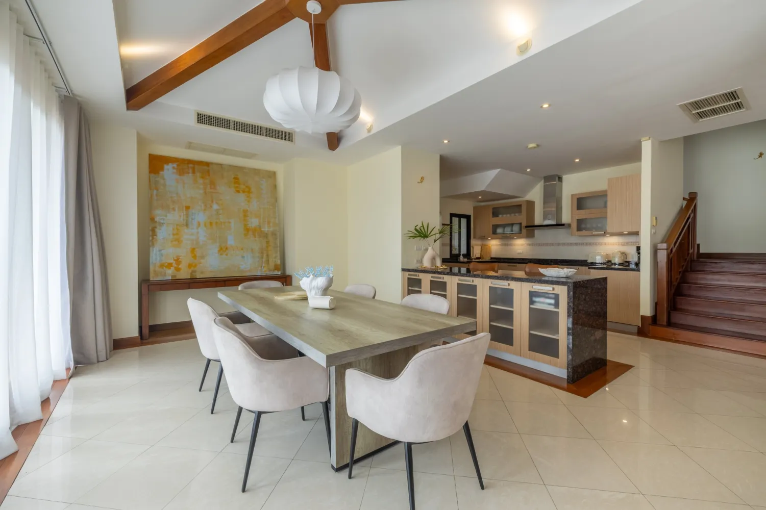 Property image - full photo 12