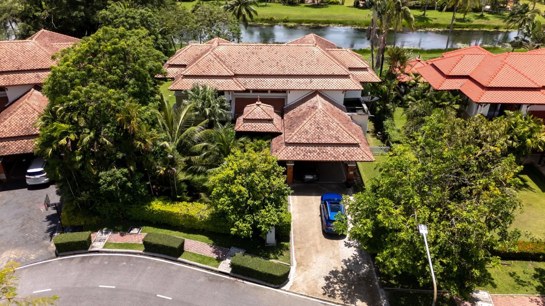Property image - full photo 56