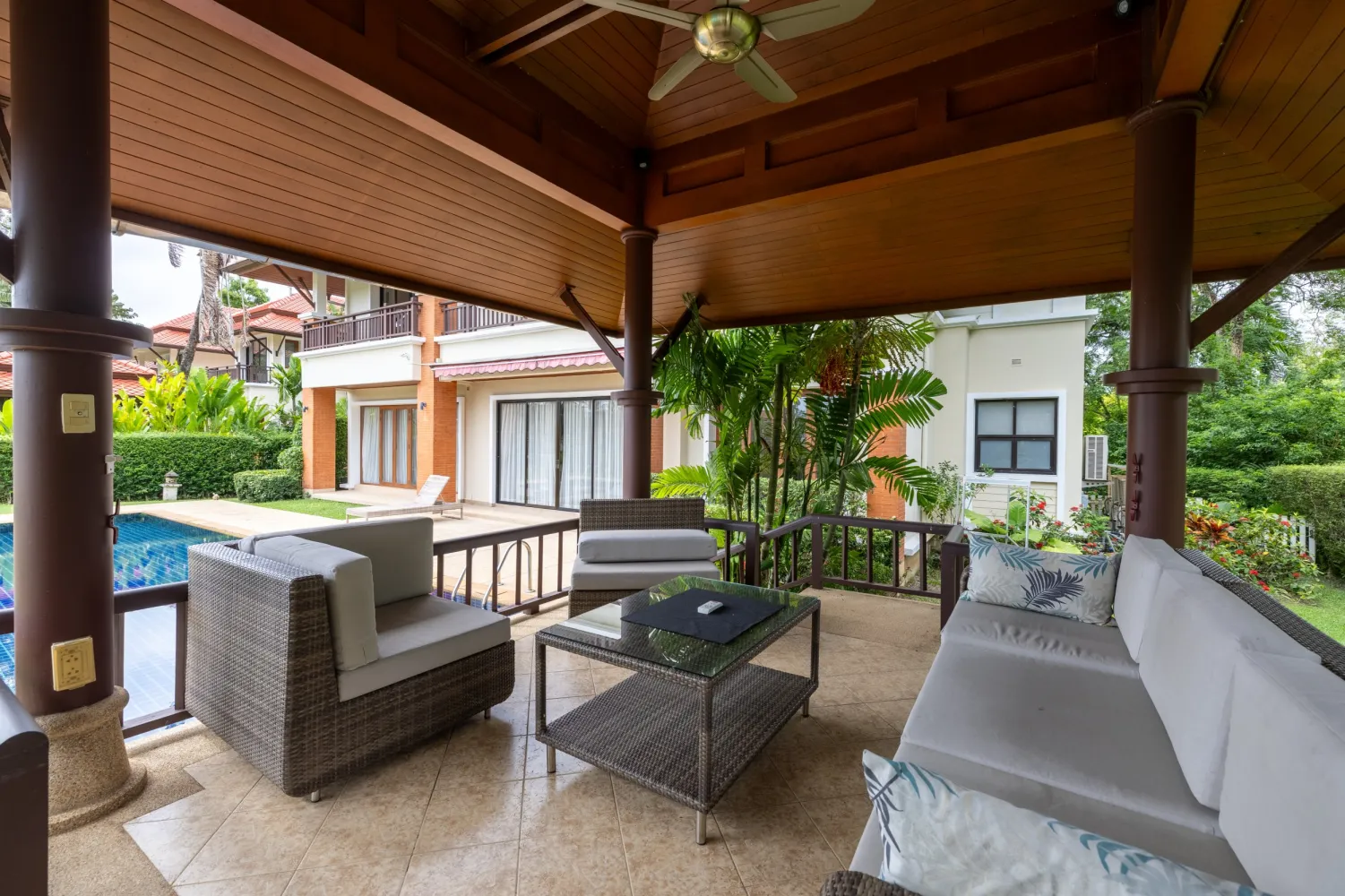 Property image - full photo 6