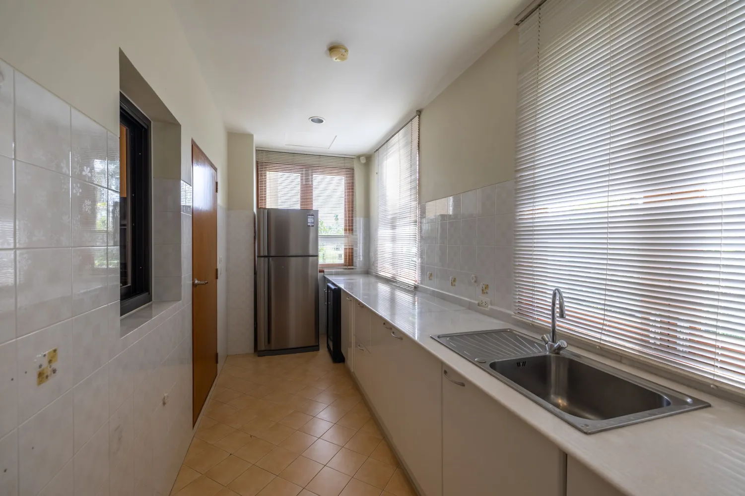 Property image - full photo 52