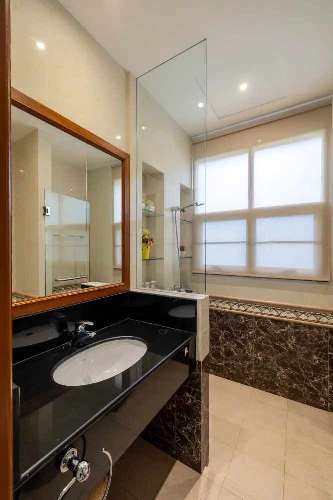 Property image - full photo 50
