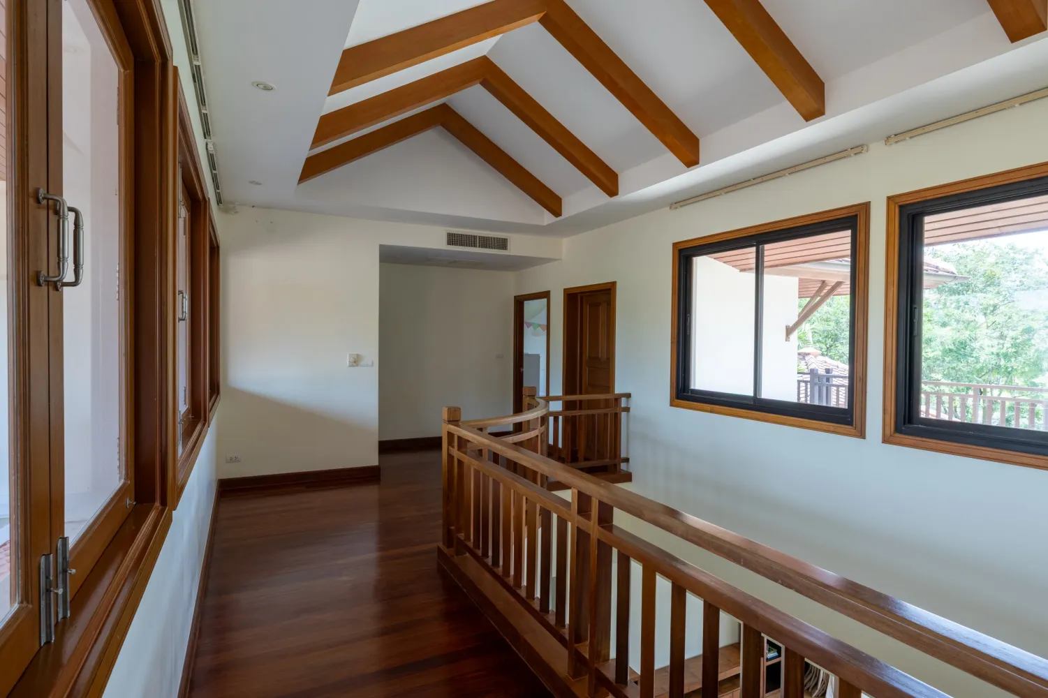 Property image - full photo 25