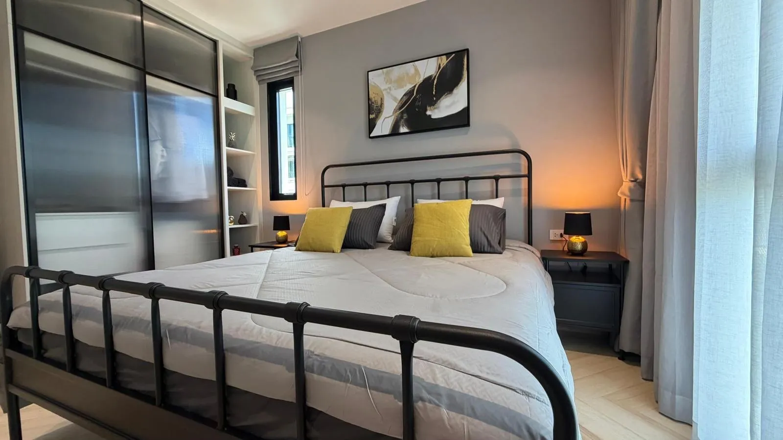 Property image - full photo 5