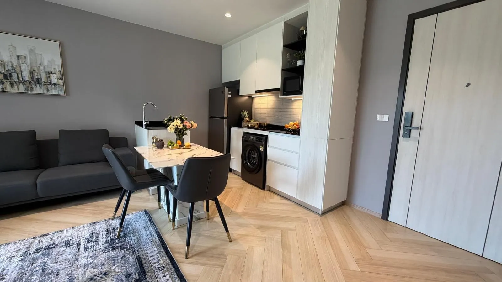 Property image - full photo 12