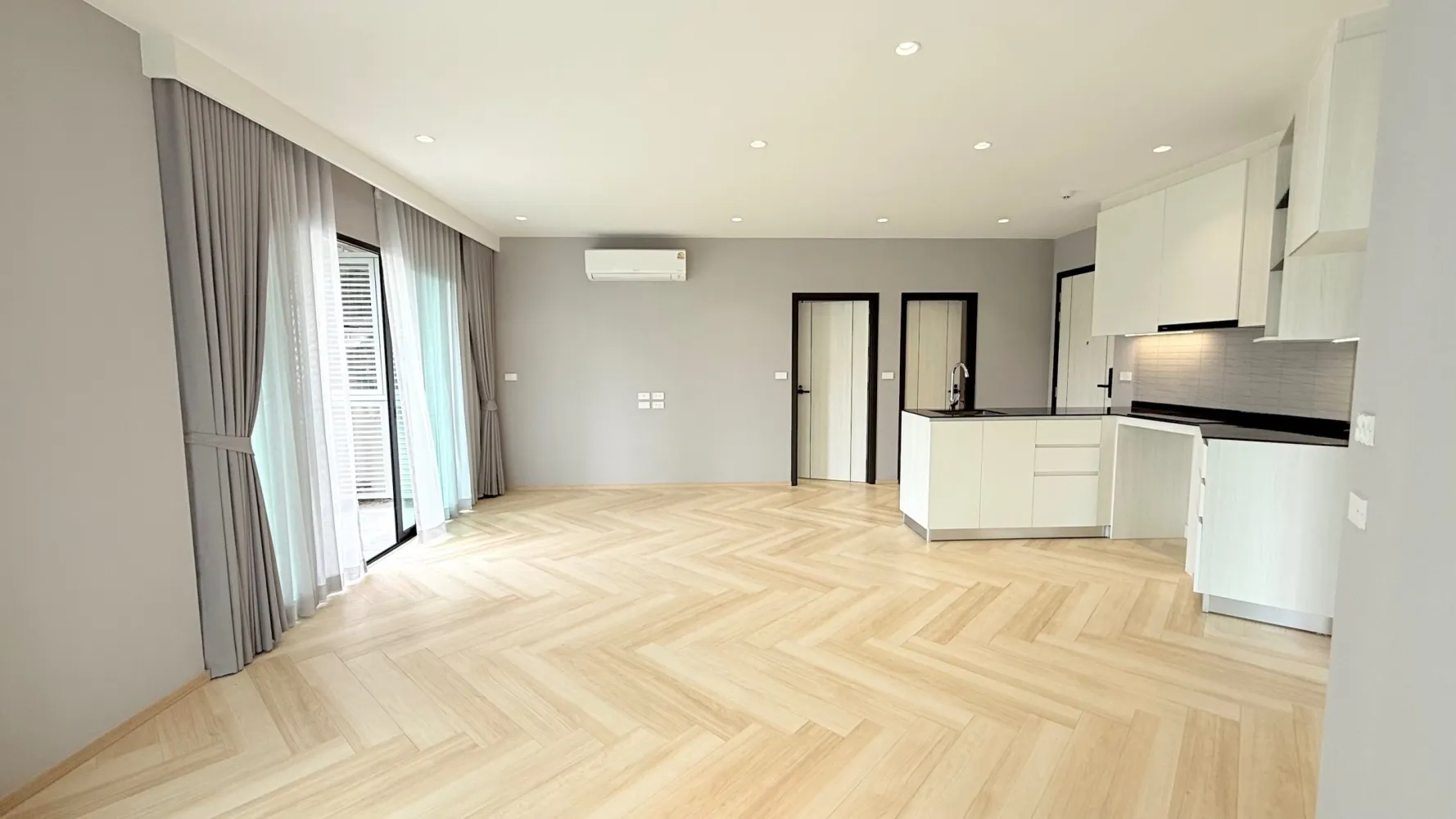 Property image - full photo 20