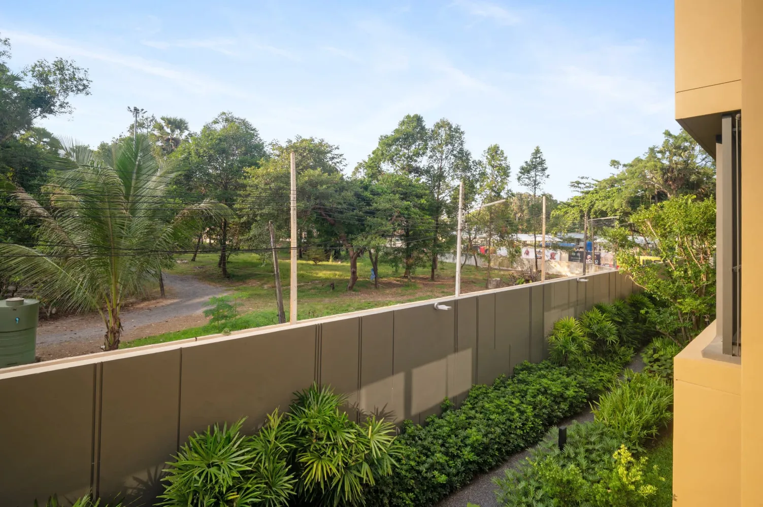 Property image - full photo 22
