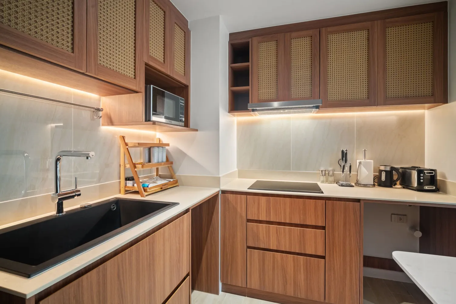 Property image - full photo 5