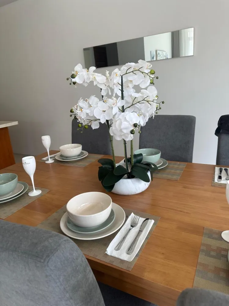 Property image - full photo 2