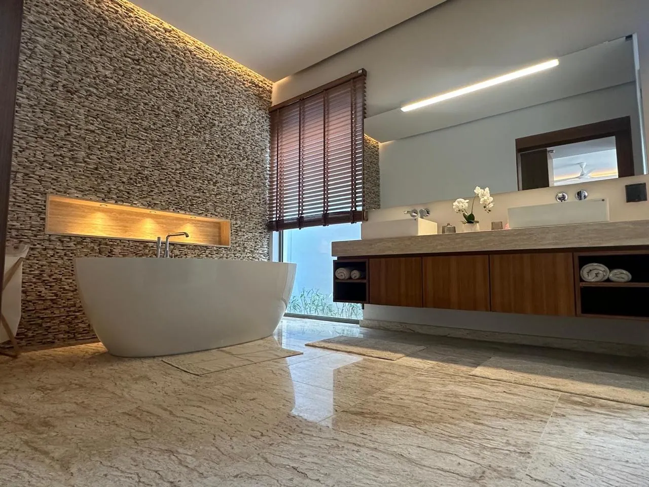 Property image - full photo 23