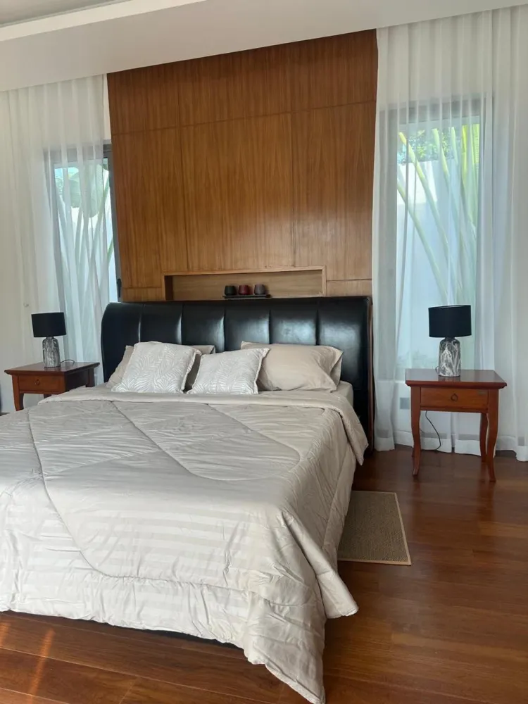 Property image - full photo 13