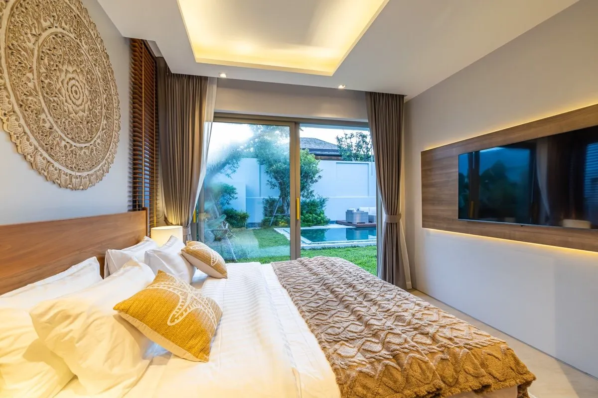 Property image - full photo 13