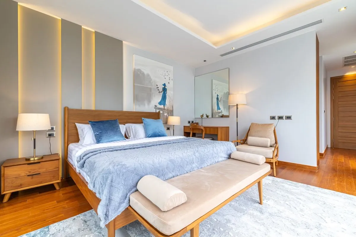 Property image - full photo 18
